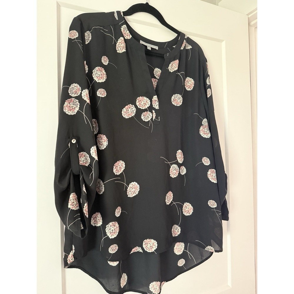Daniel Rainn Women's XL Black/Pink Floral Chiffon V-Neck Roll Tab Blouse - Picture 7 of 7